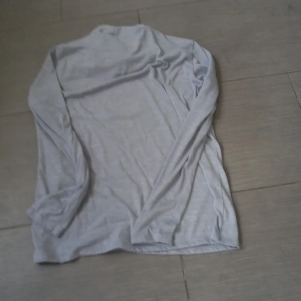 Nike Shirt Youth  L The Nike Tee Ohio State Buckeyes Hoodie Athletic Youth ... - Picture 7 of 7